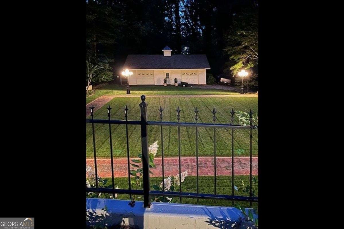 6235 Cornelia Drive Douglasville - 40