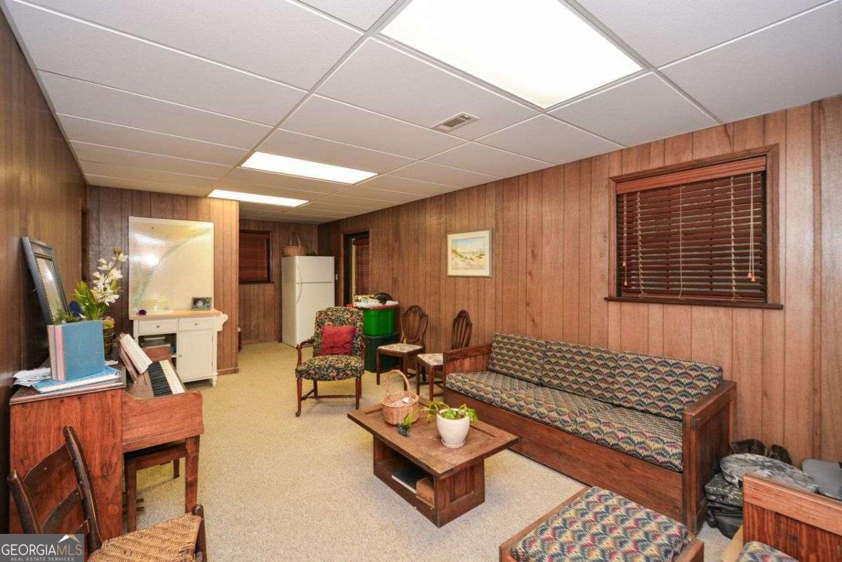 6235 Cornelia Drive Douglasville - 44