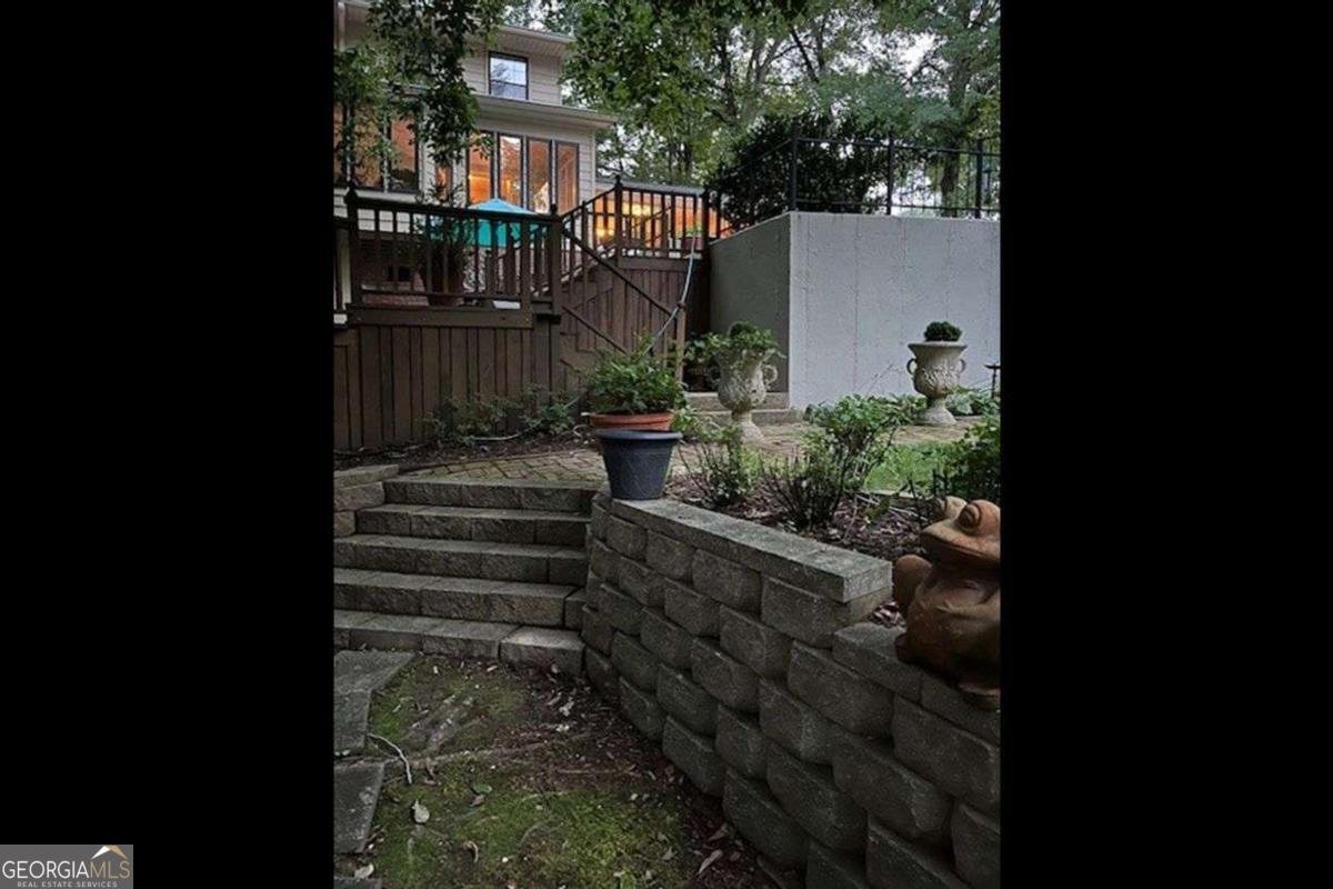 6235 Cornelia Drive Douglasville - 66