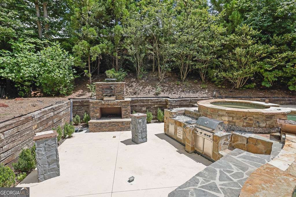 8935 Muirfield Court Duluth - 6
