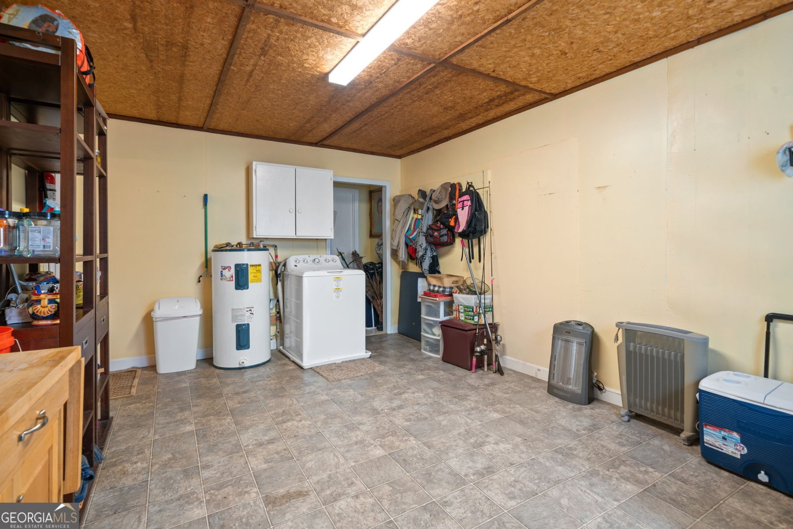 404 Davis Road Fairmount - 9