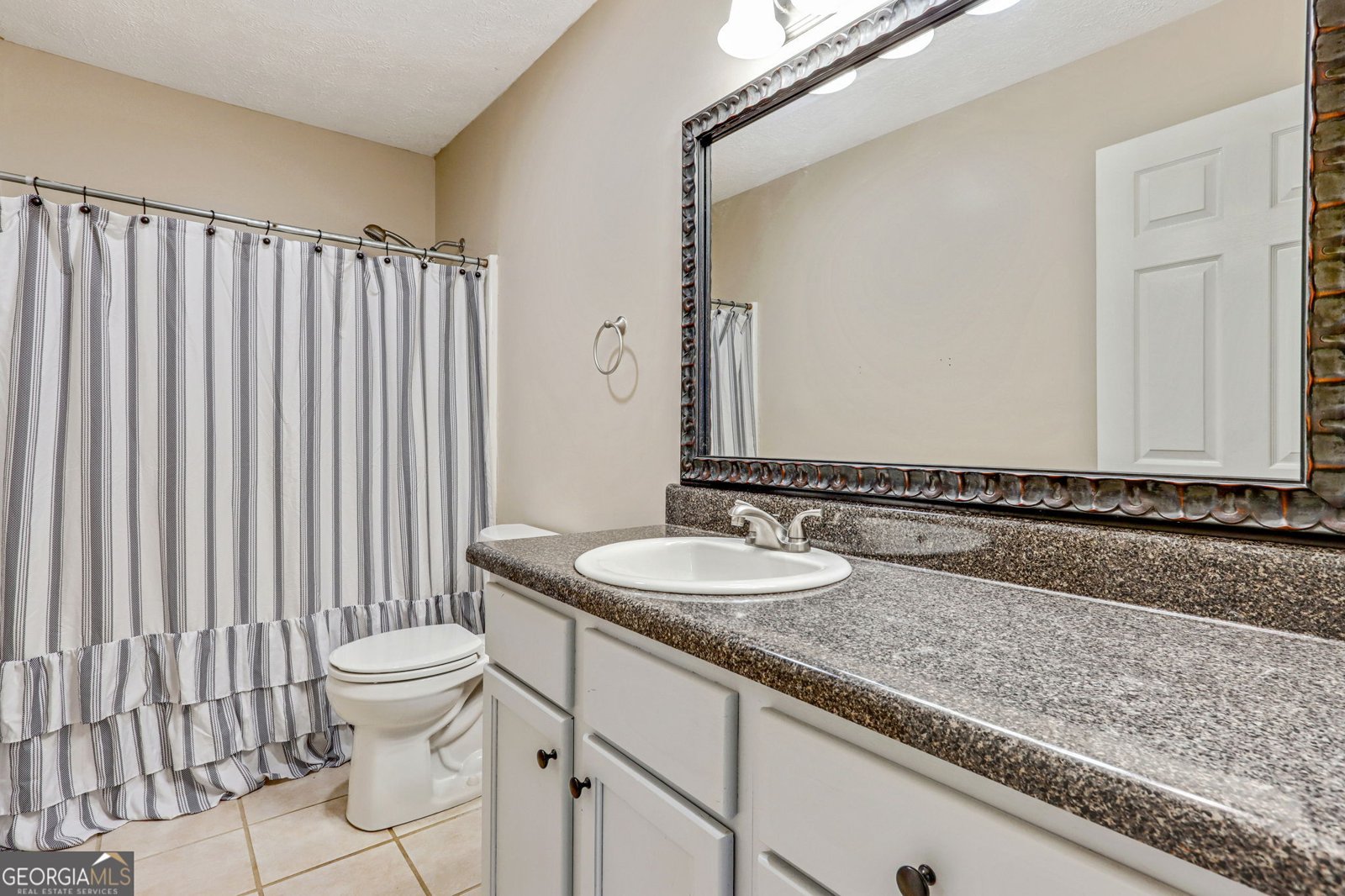 1111 Washington Avenue Woodstock - 8