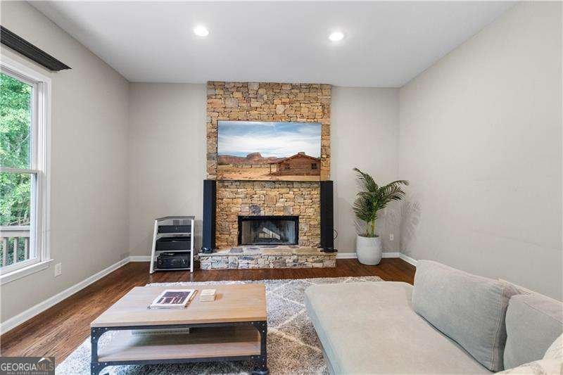 1275 Water View Lane Suwanee - 25