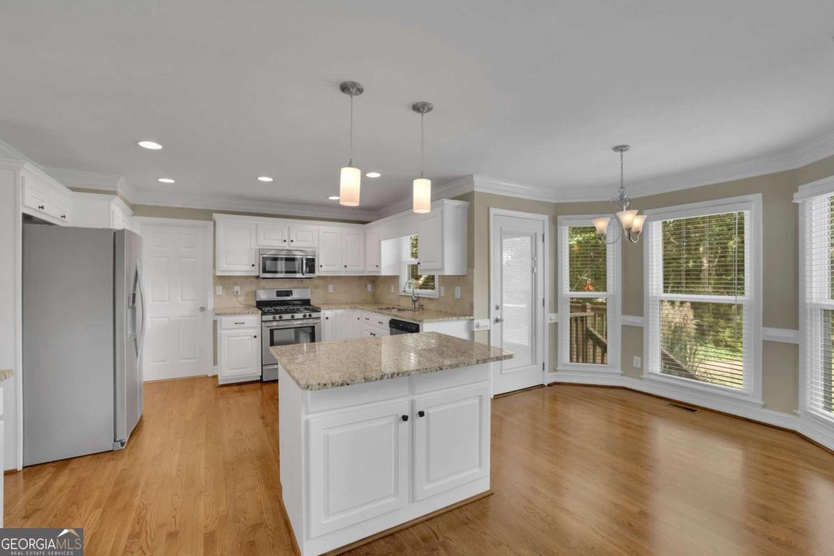 959 Lakeview Road Grayson - 9