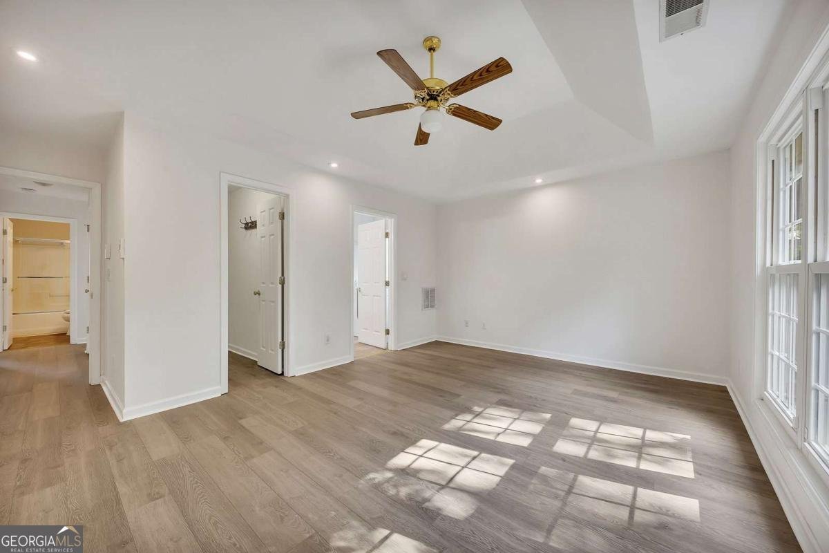 4054 Mount Vernon Drive Woodstock - 19