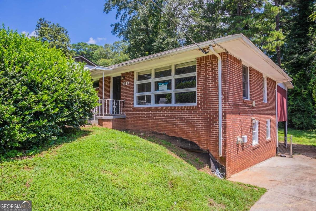 1754 Shirley Street Atlanta - 3