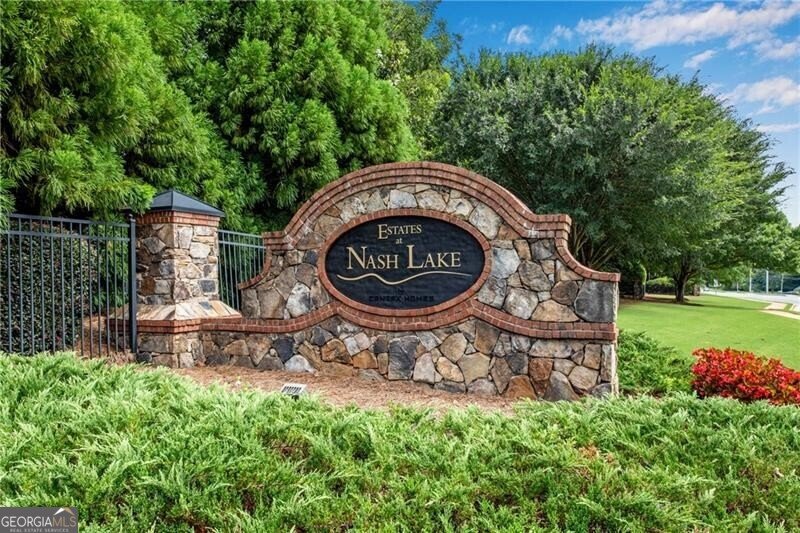 3142 Preservation Circle Lilburn - 36