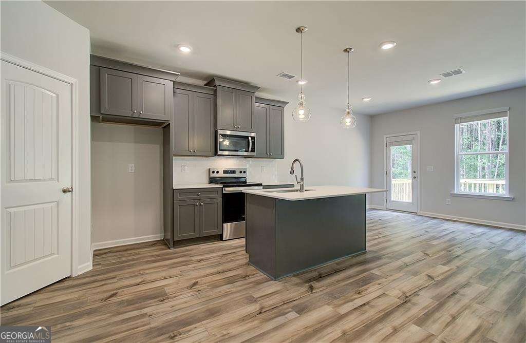 11 Camellia Drive Fairburn - 8