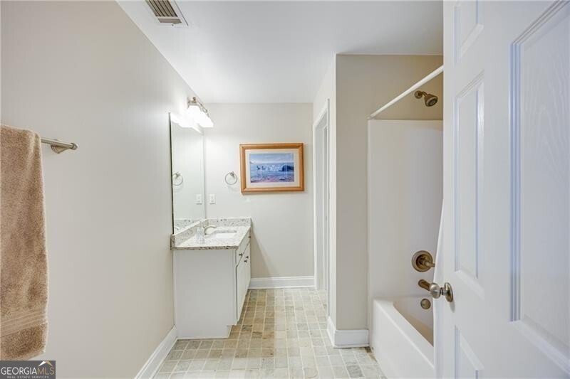 3342 Barry Lane Gainesville - 32