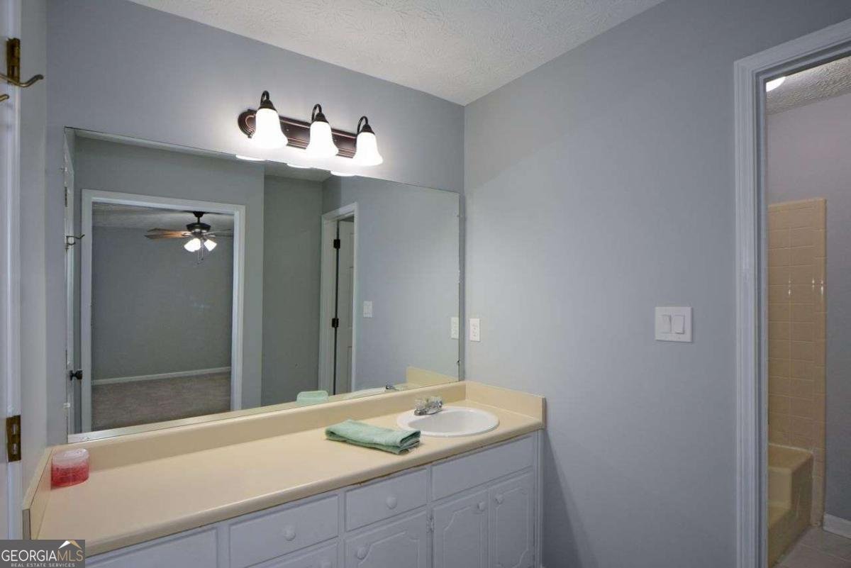 400 BENJAMIN Circle Fayetteville - 30