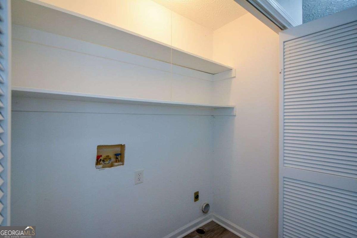 400 BENJAMIN Circle Fayetteville - 39