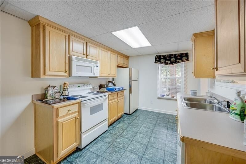 4605 Rivers Edge Drive Gainesville - 34