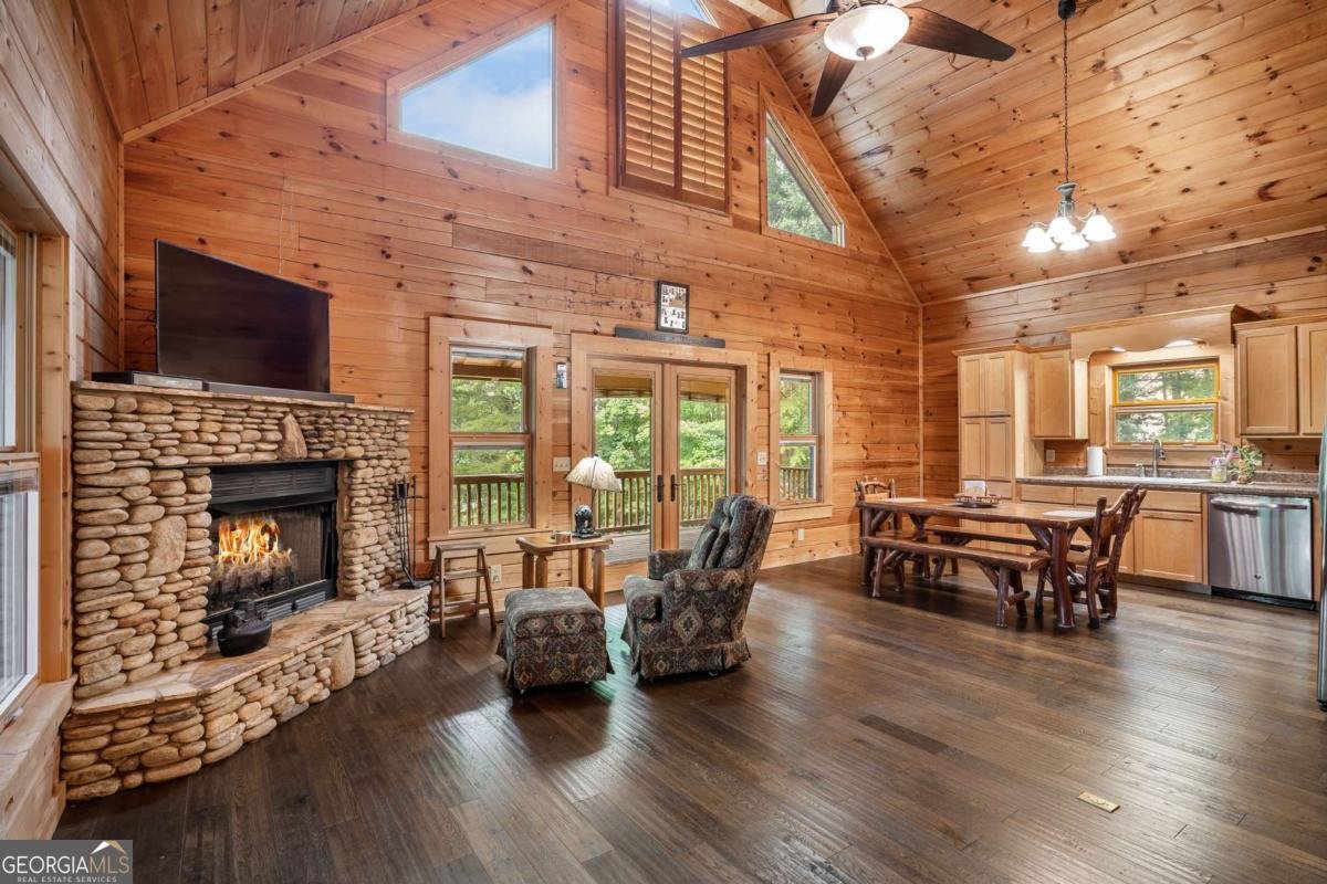 118 Brown Deer Drive Talking Rock - 1