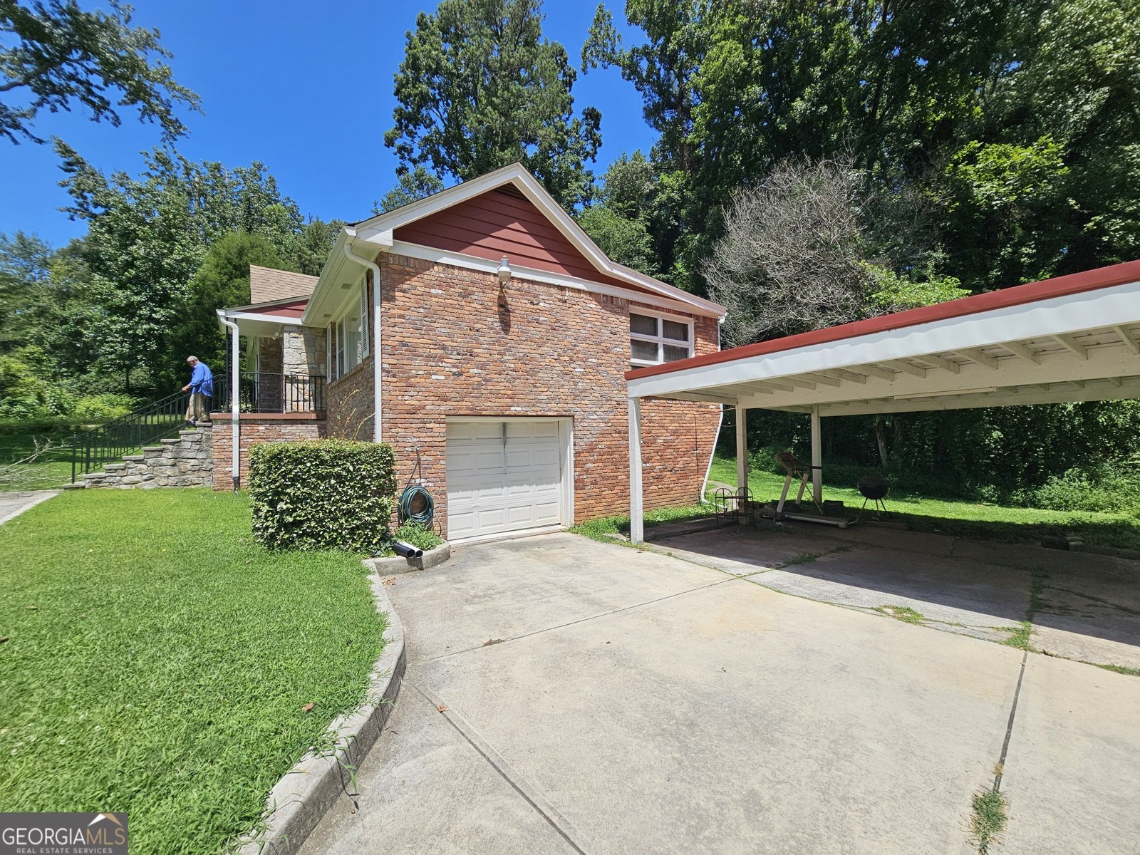 2177 Connally Drive East Point - 3