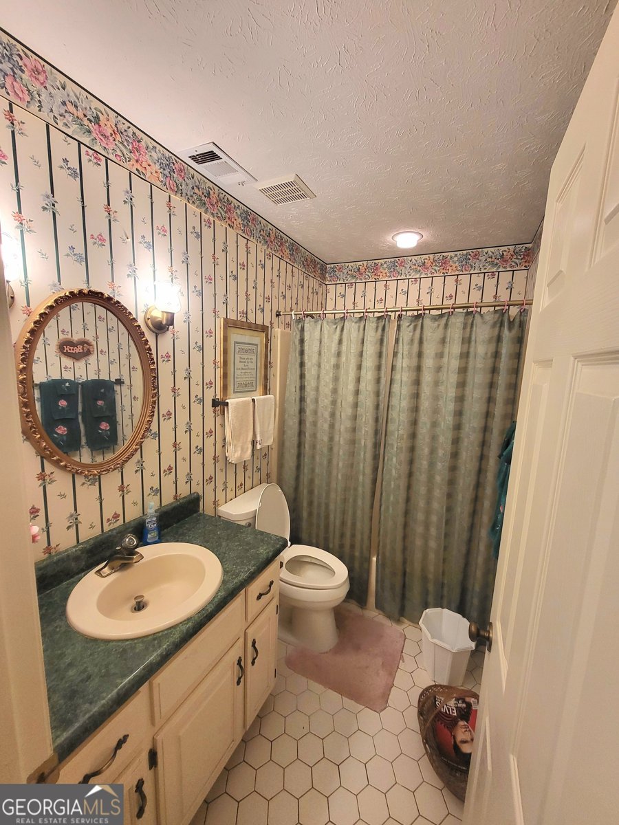 945 O Street Hamilton - 13