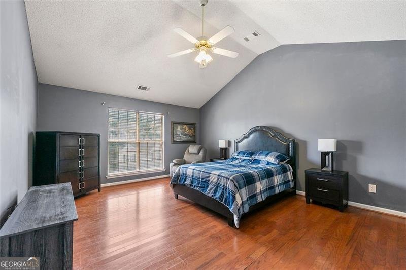 1241 CREEKVIEW Circle Riverdale - 1