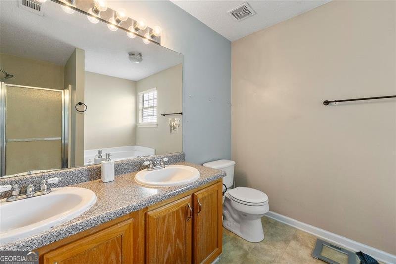 1241 CREEKVIEW Circle Riverdale - 3