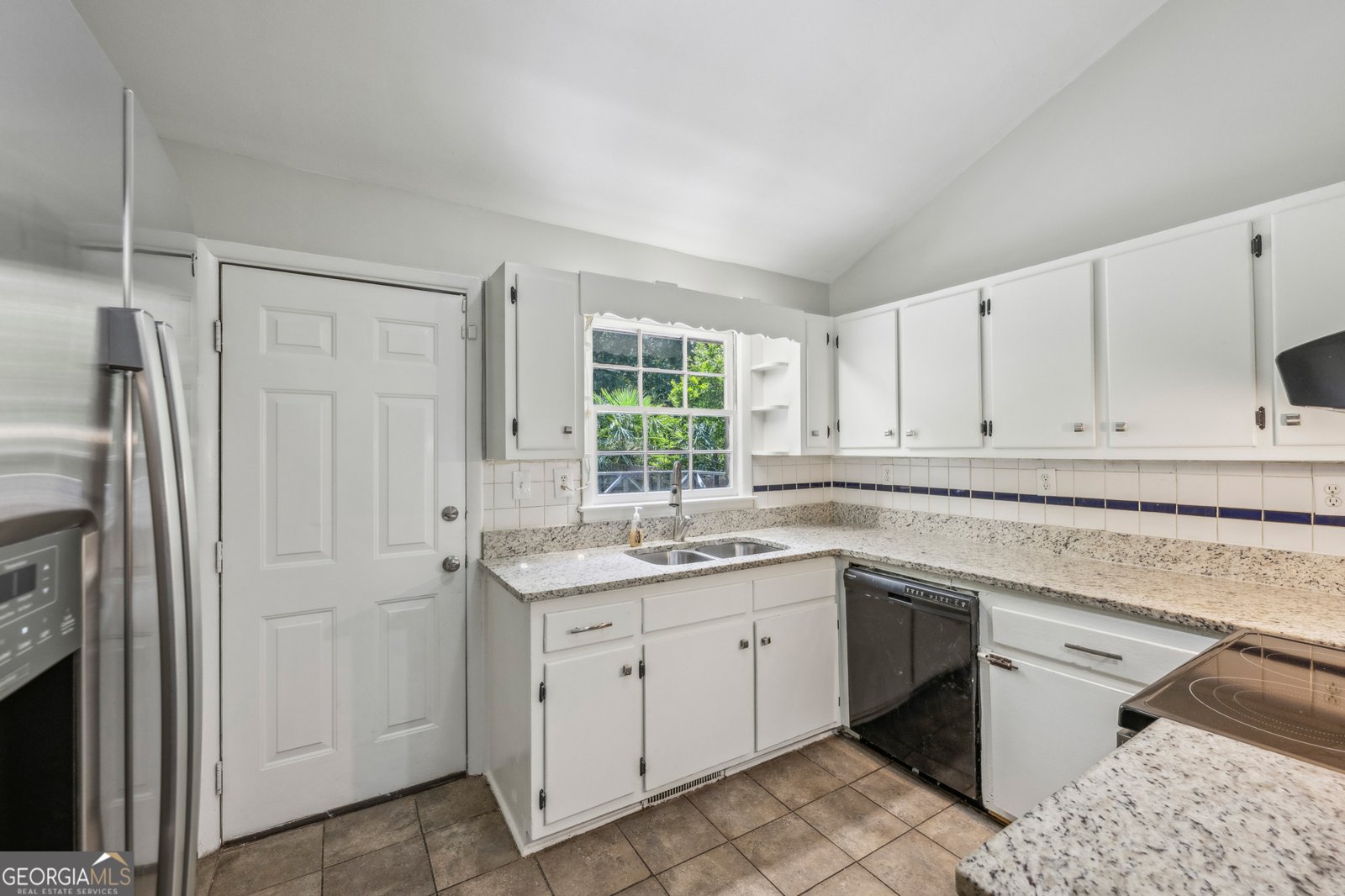 2762 Dresden Drive Atlanta - 9