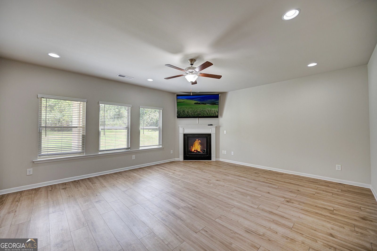 209 Willowbrook Drive Calhoun - 6