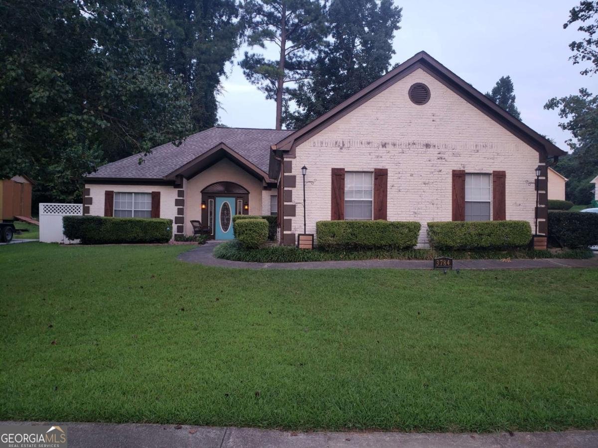 3784 River Lake Shore Ellenwood - 2
