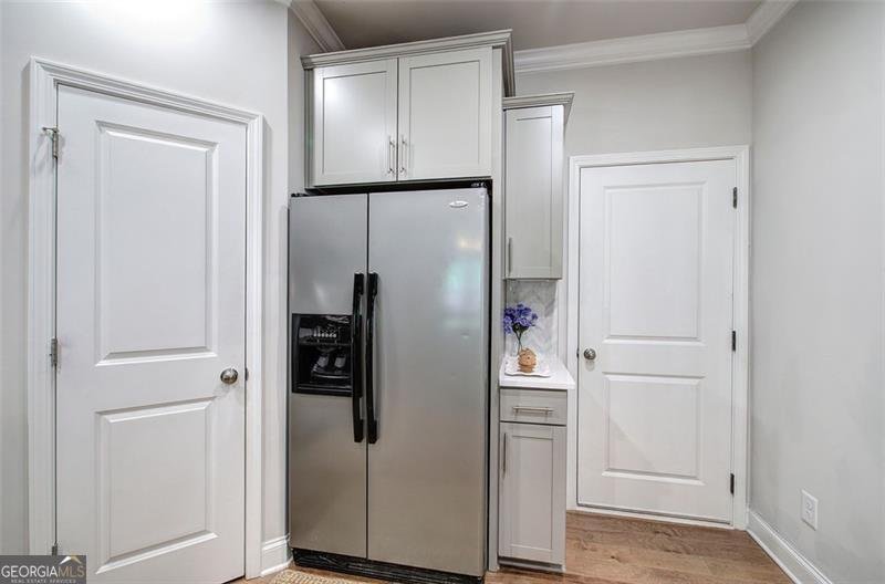 221 HOLDEN Way Woodstock - 11