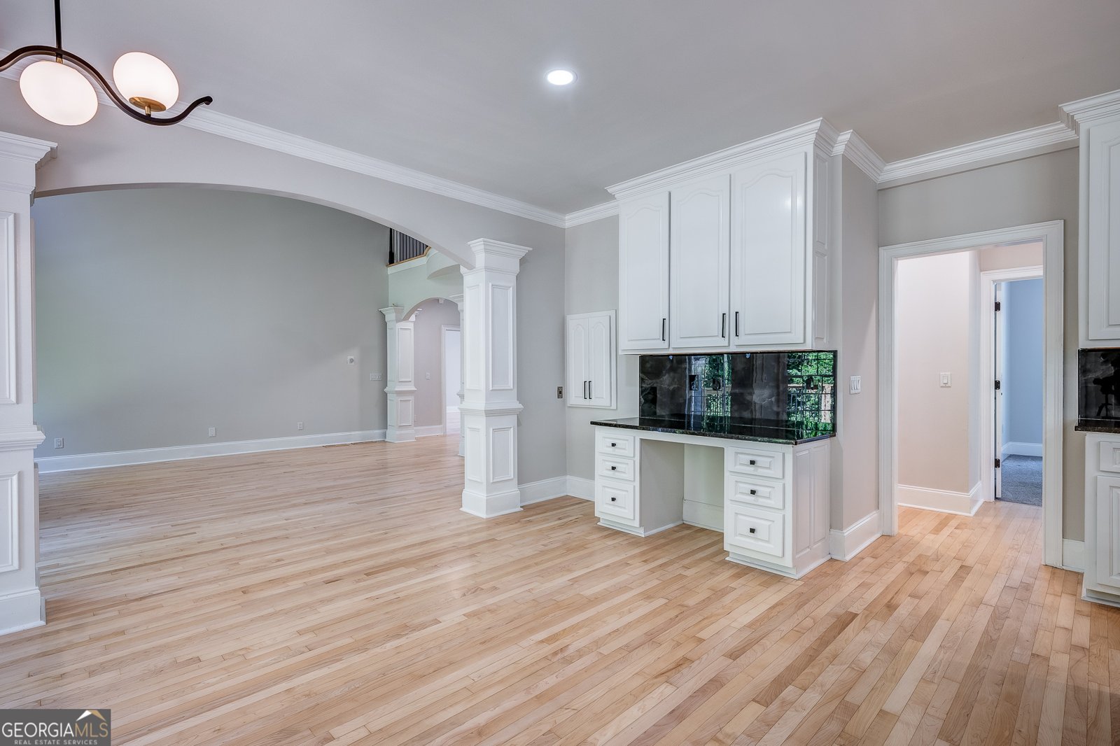 1076 Devine Circle Brookhaven - 32