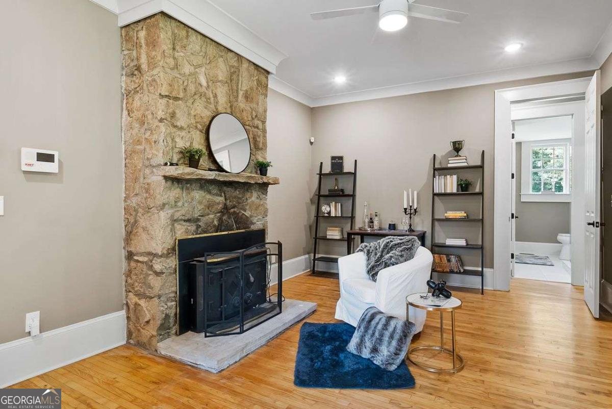 1206 Wesley Street Oxford - 14