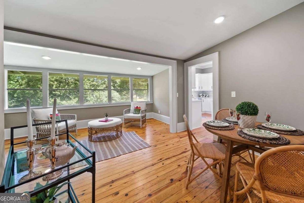 1206 Wesley Street Oxford - 26