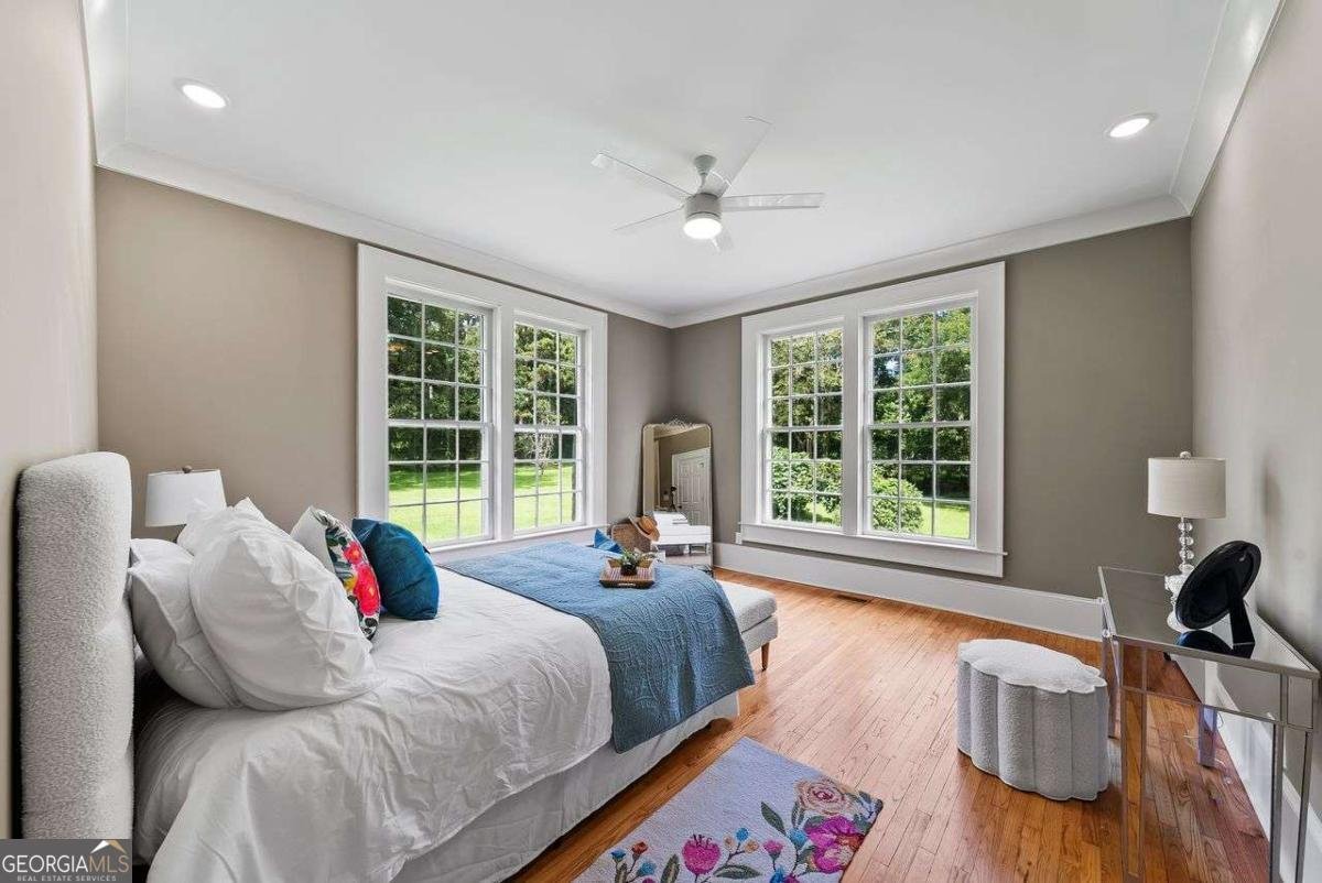 1206 Wesley Street Oxford - 27