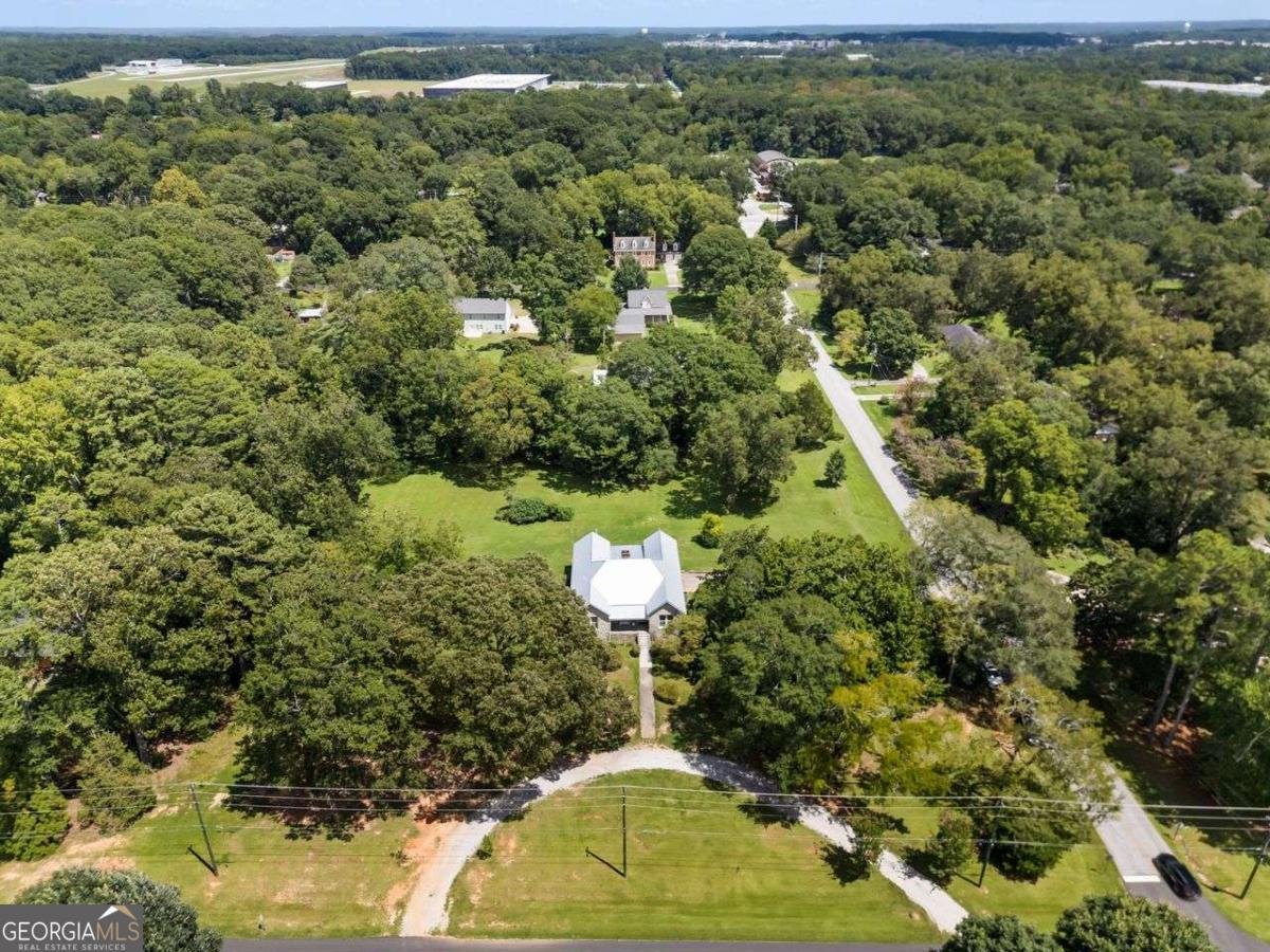 1206 Wesley Street Oxford - 38