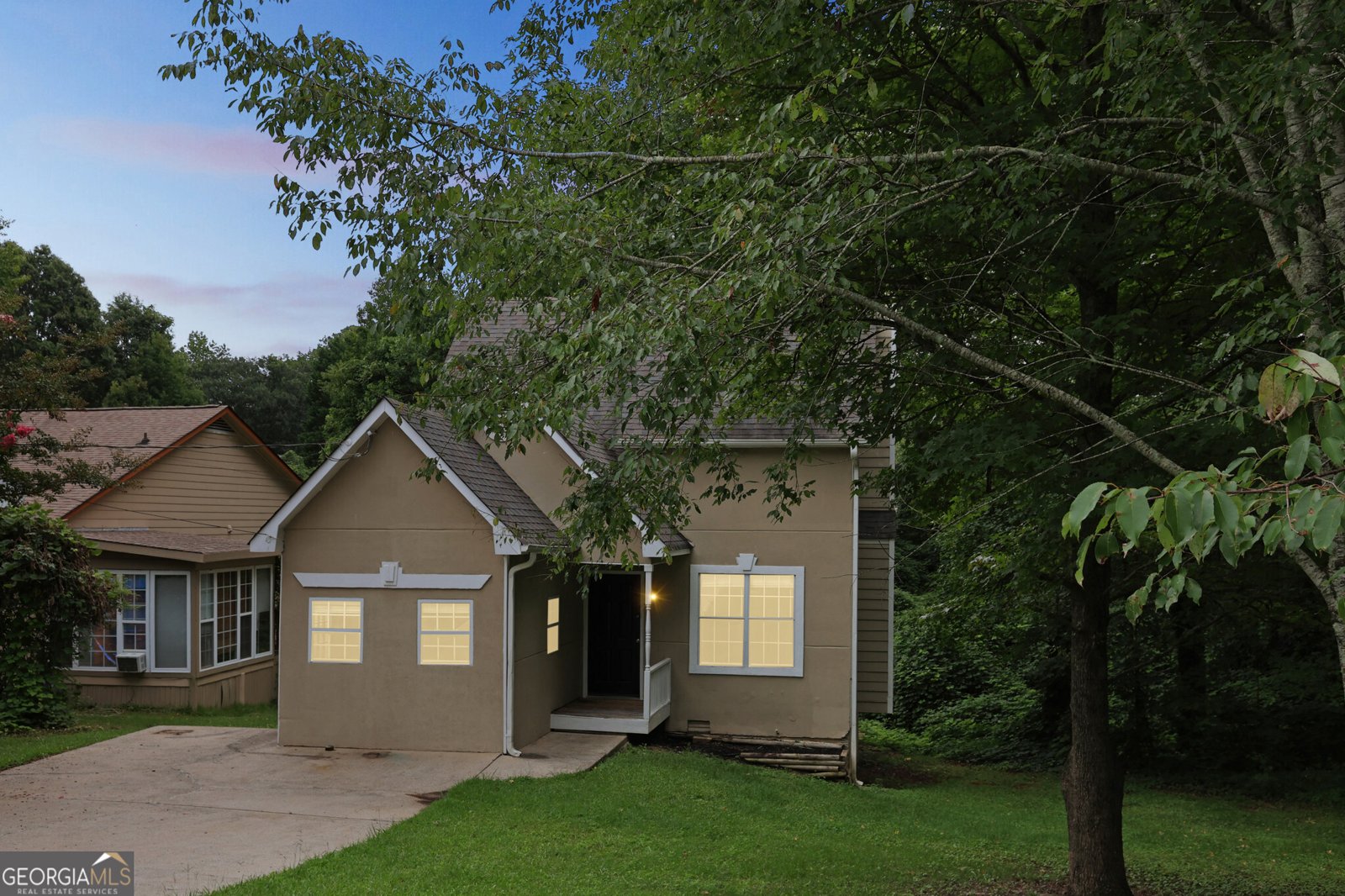 8108 Fieldstream Way Douglasville - 35