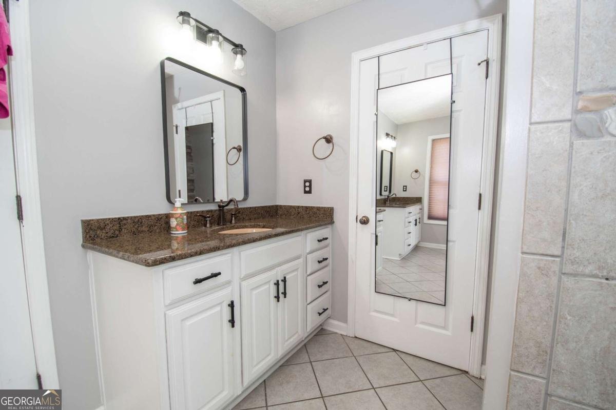 737 John Lovelace Road Lagrange - 16