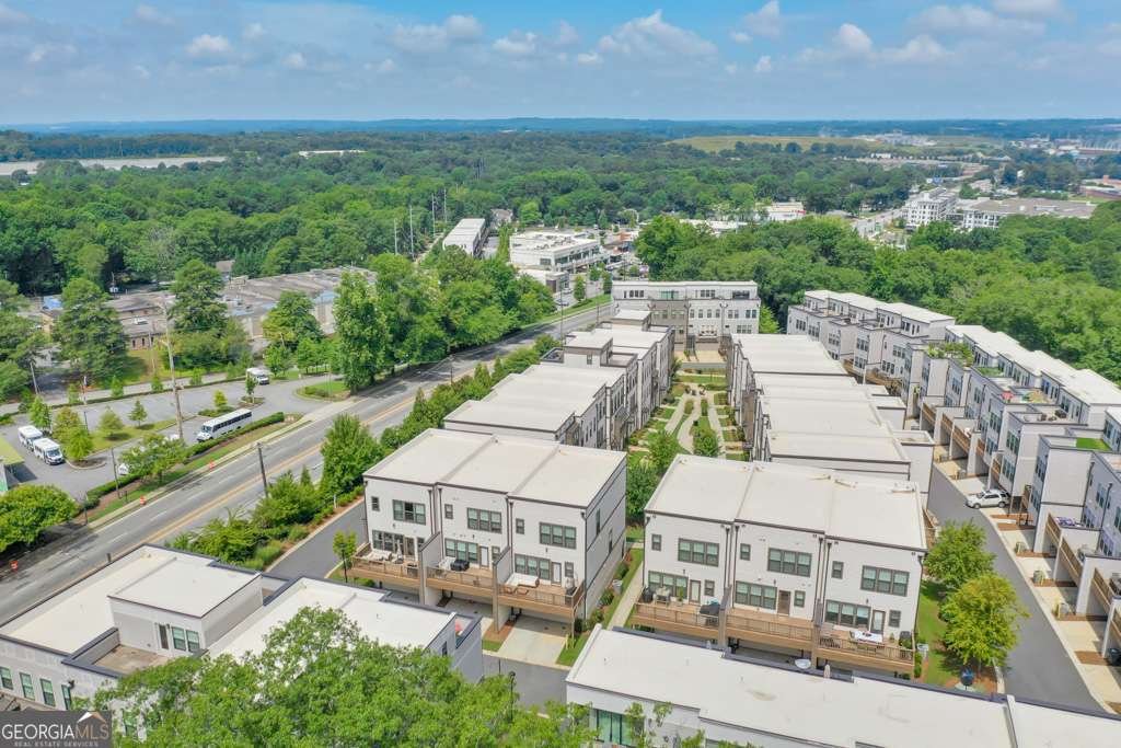 2032 Holtz Lane Atlanta - 14