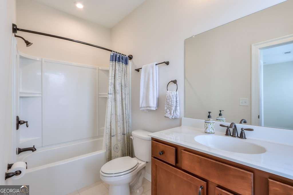 2032 Holtz Lane Atlanta - 6