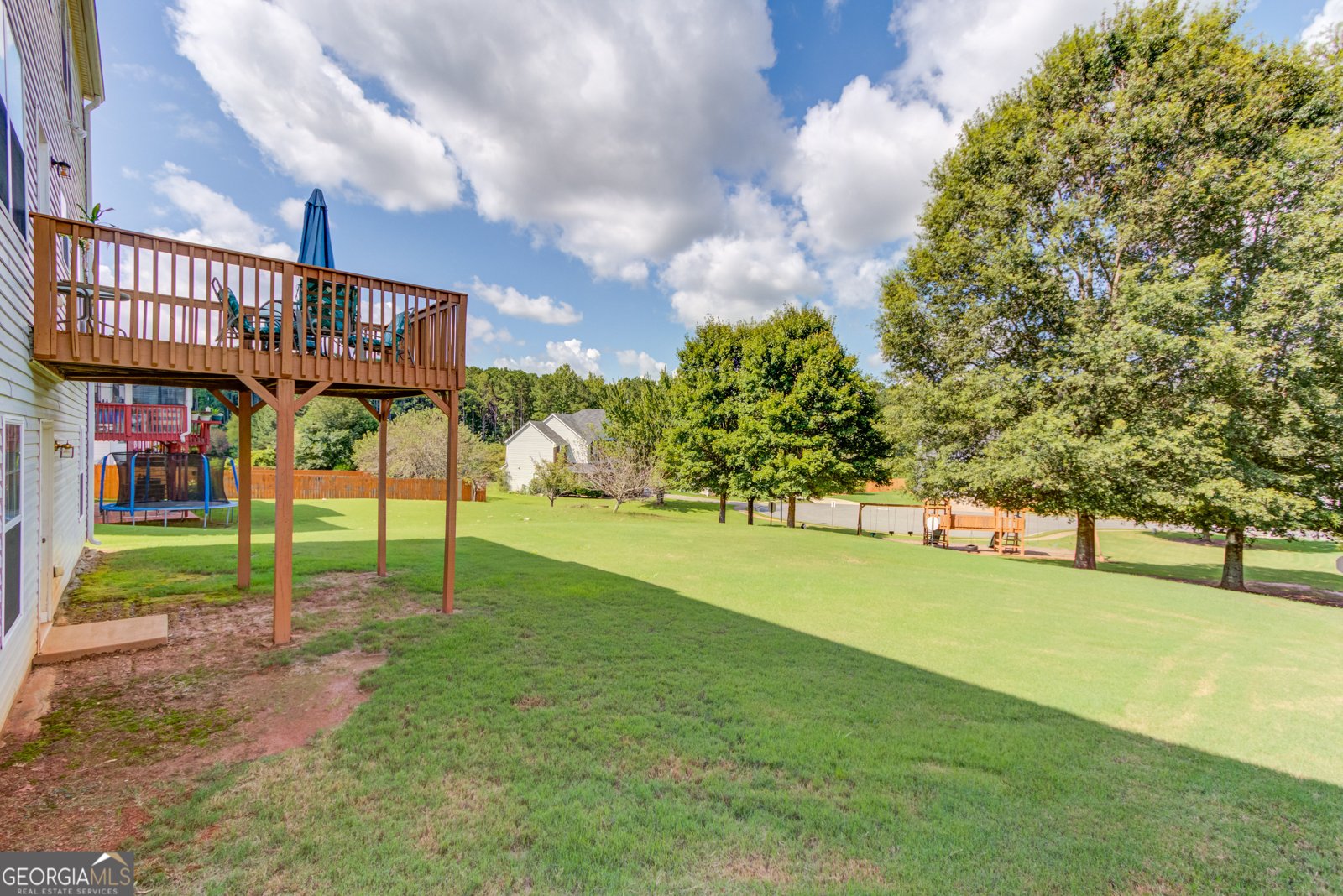 4015 Crescent Walk Lane Suwanee - 38