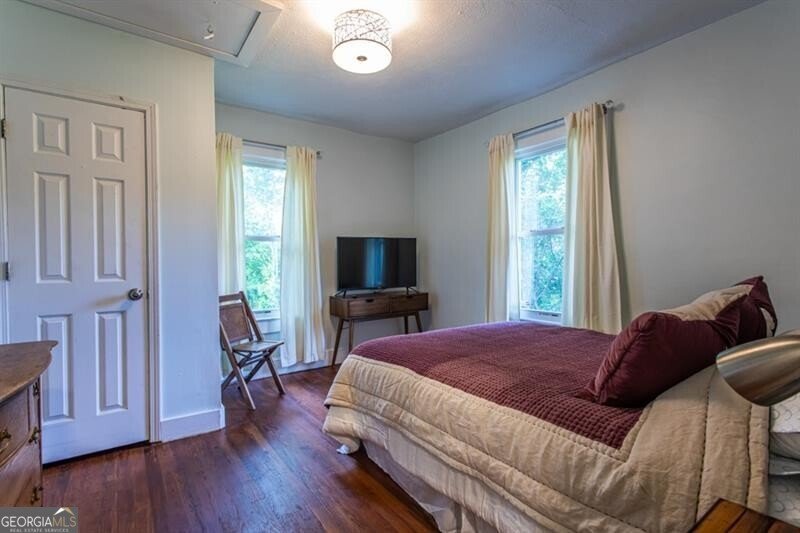 1436 Saint Francis Avenue East Point - 19