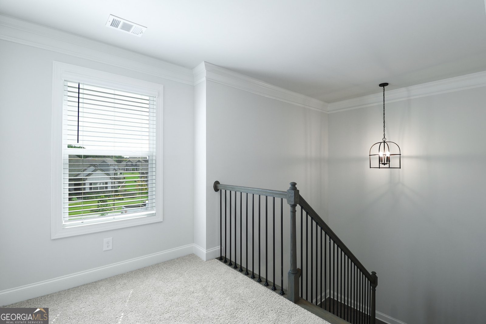 901 Calgary Court Winder - 15