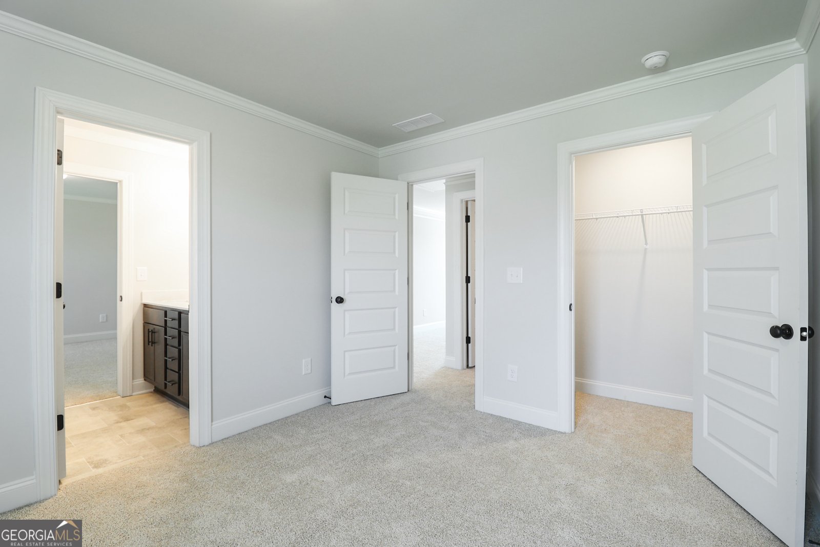 901 Calgary Court Winder - 19