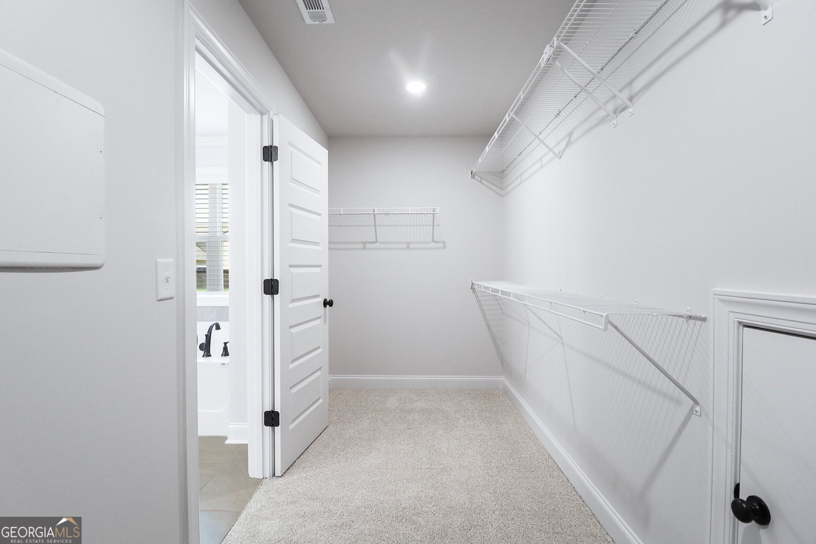 901 Calgary Court Winder - 26