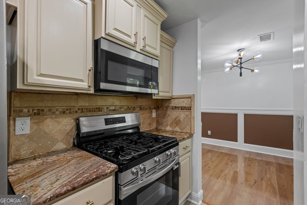 5250 Forest Downs Lane Atlanta - 13