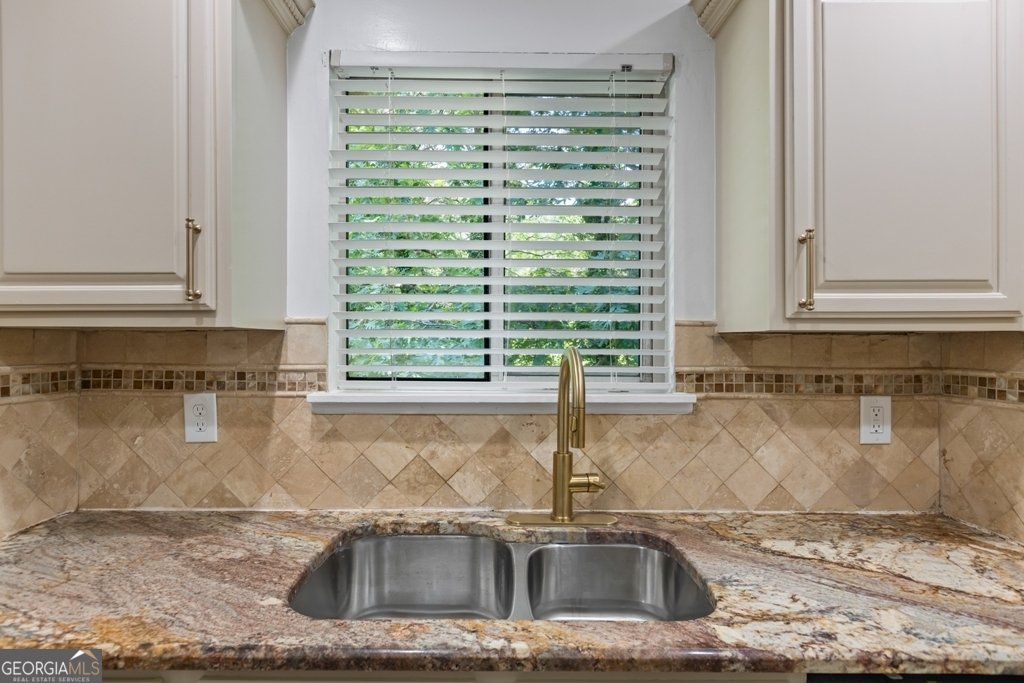 5250 Forest Downs Lane Atlanta - 14
