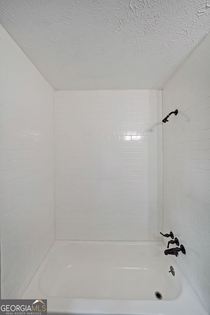 7156 Whitfield Drive Riverdale - 29