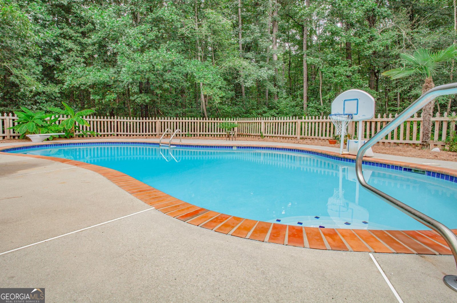 110 Sutton Court Tyrone - 39