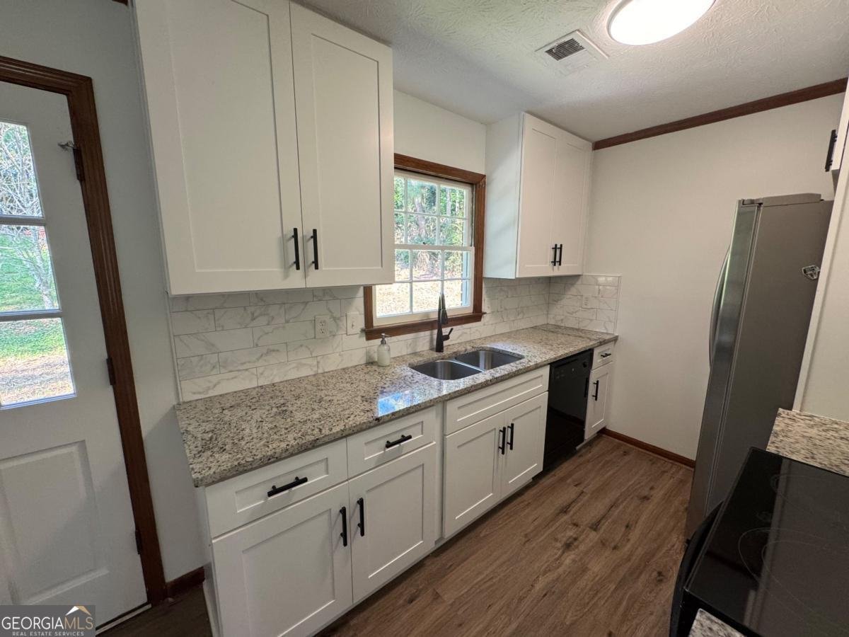 116 Woodglen Court Woodstock - 14