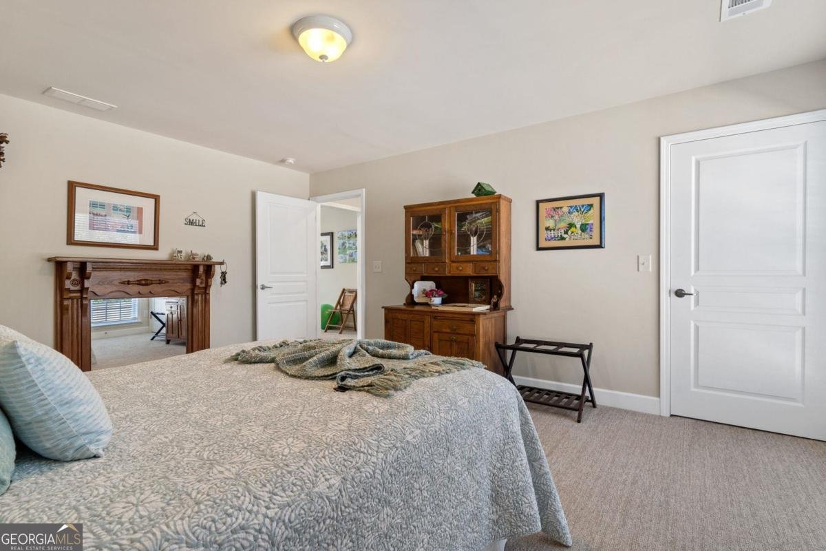1040 Seaworthy Road Greensboro - 32