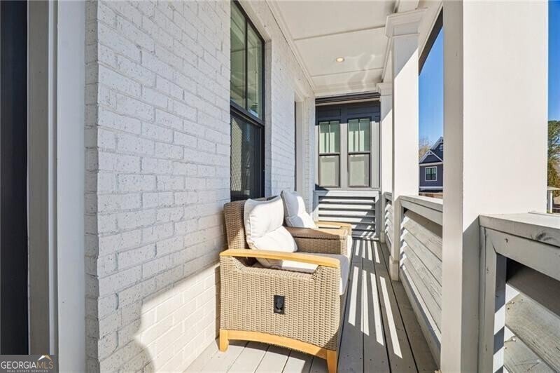 114 Village Green Avenue Woodstock - 2