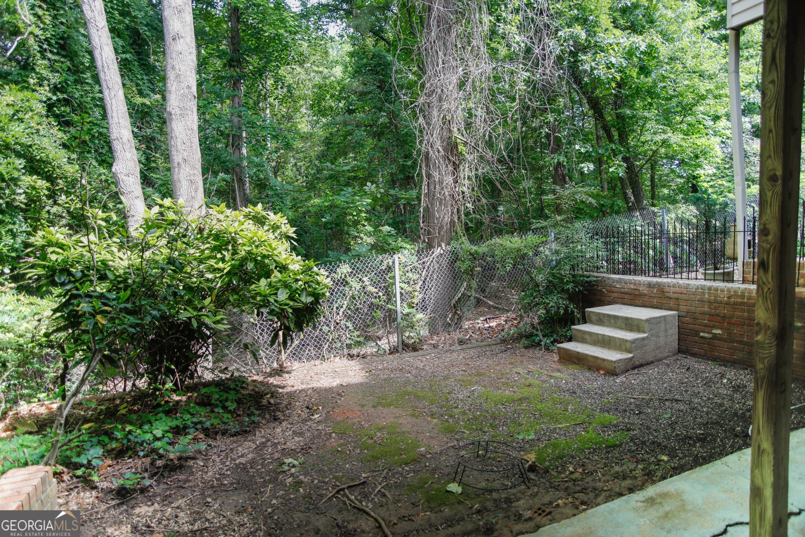6500 Gaines Ferry Rd Flowery Branch - 37