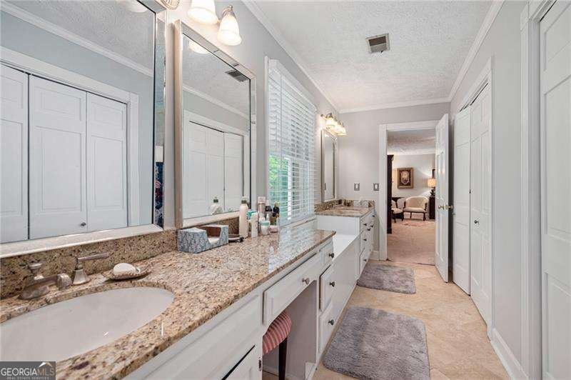 3275 BOB COX Road Marietta - 45