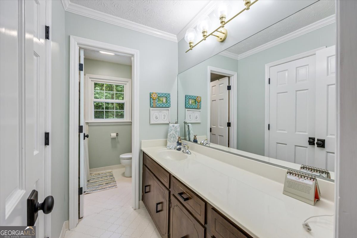 1177 Lucky Debonair Drive Macon - 33