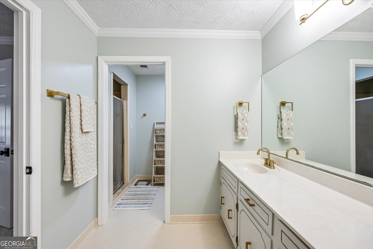 1177 Lucky Debonair Drive Macon - 38